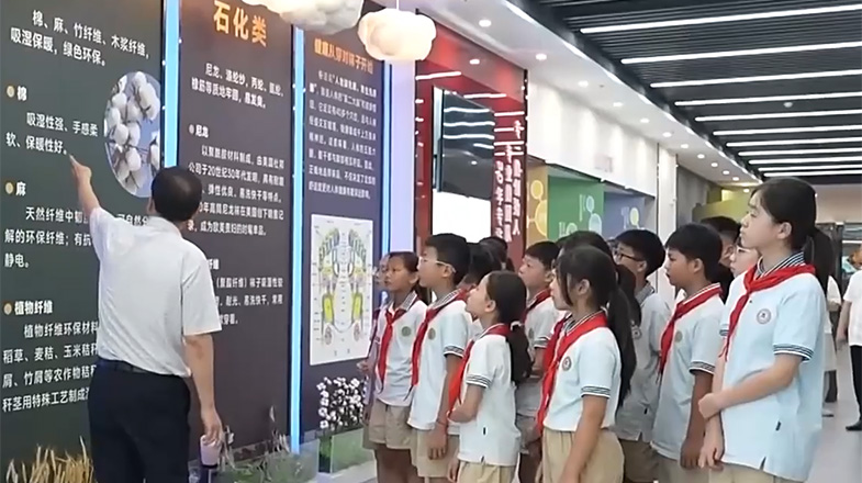 委内瑞拉为地震遇难者举行7天全国哀悼