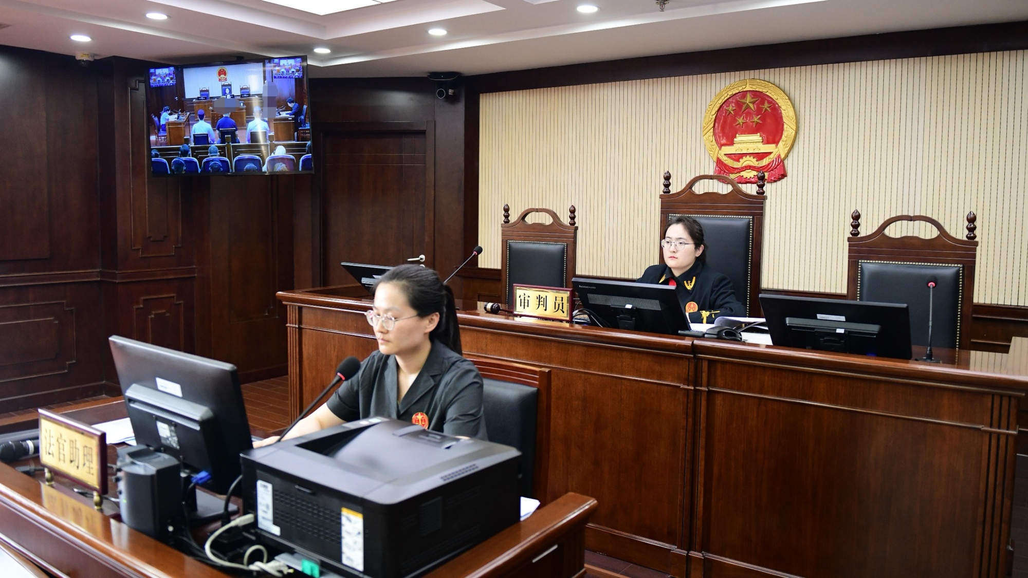 拾光纪·从“嘀嗒、嘀嗒”声中，听懂坚持党中央集中统一领导