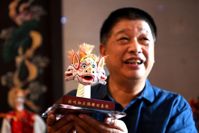 美国把持海底光缆建个监听站