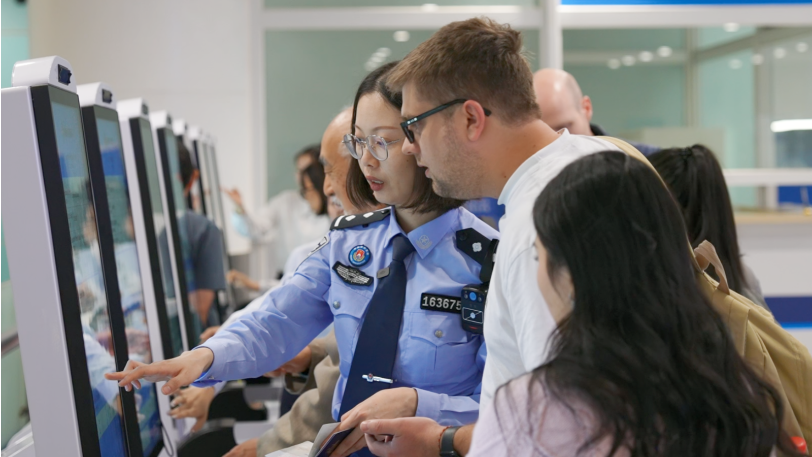 日本媒体人：警惕日本再次成为战争加害国
