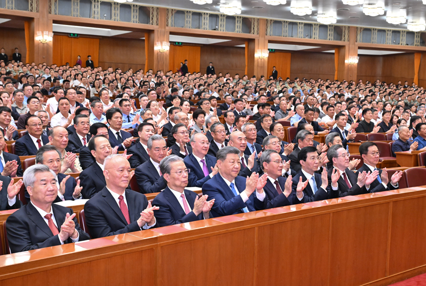 首次将封锁台湾摆在台面